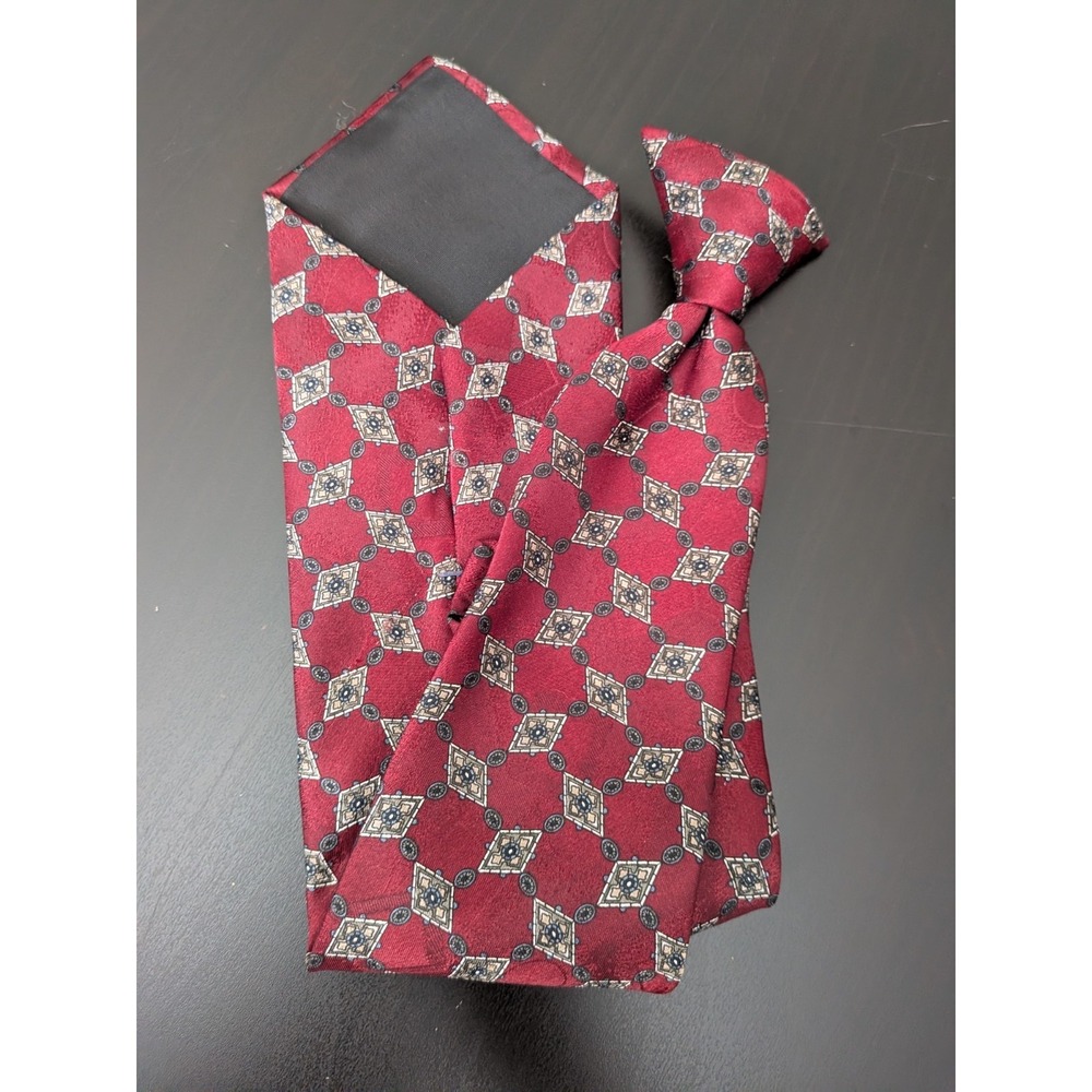Vintage David Taylor Red & Gray‎ Diamond Pattern Mens Clip-On Tie